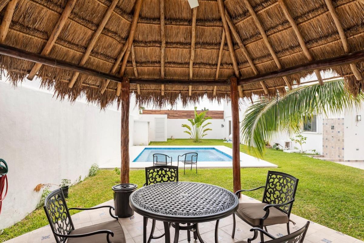 Villa Casa Palancar with beautiful swimming pool and private palapa Cozumel Exterior foto